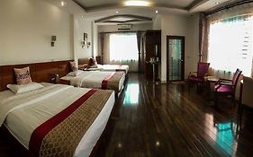 Son Tung Hotel